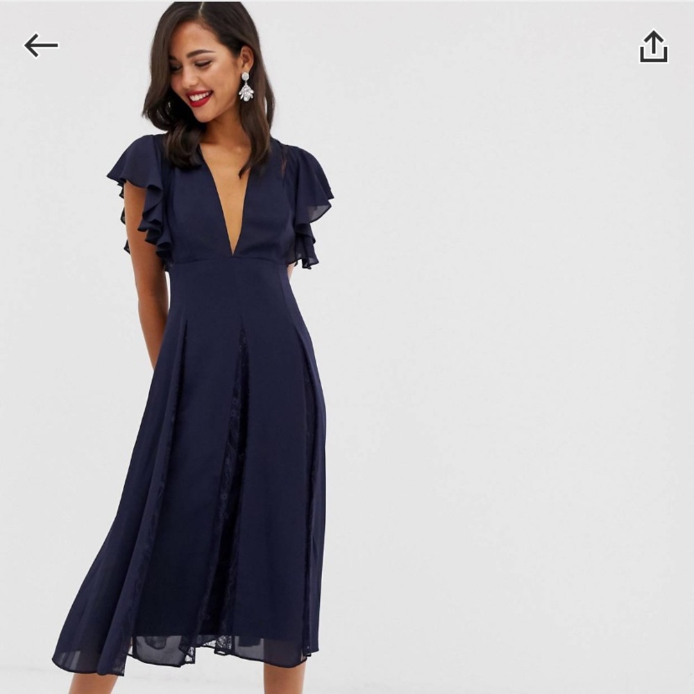 Women’s navy maxi dress.